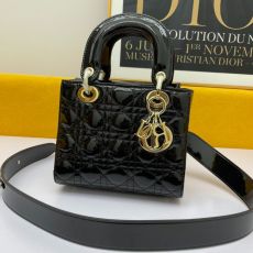 HANDBAGS 